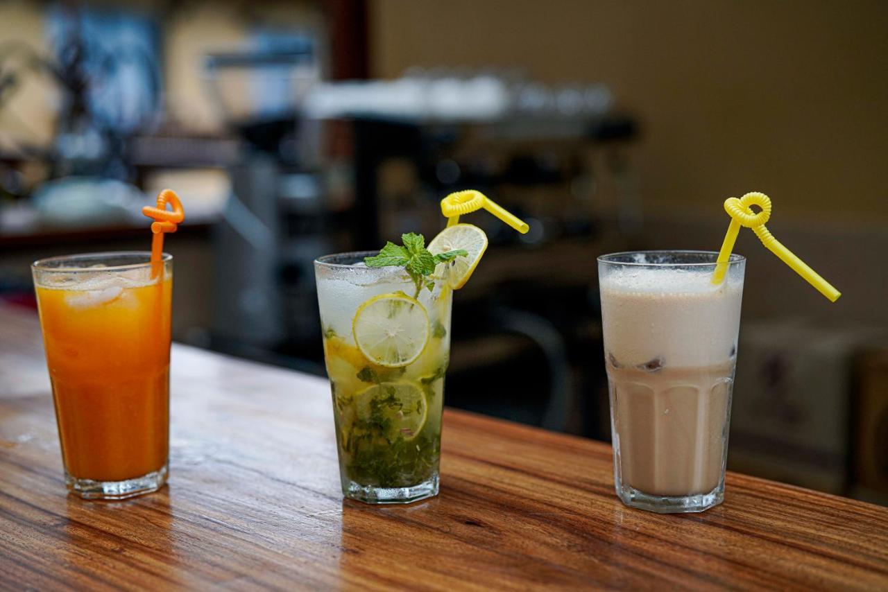 Bar Peepal Resort Похара Екстериор снимка A selection of Vietnamese drinks