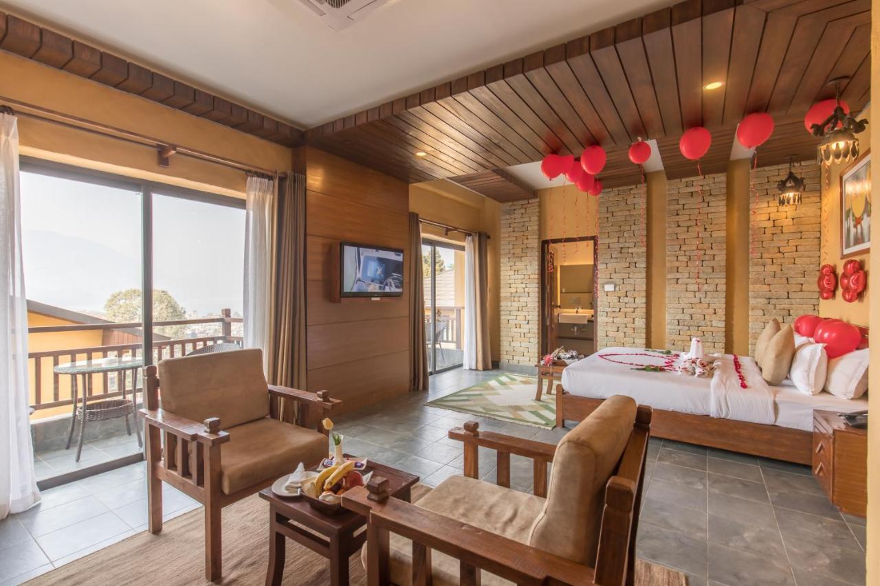 Bar Peepal Resort Похара Екстериор снимка Deluxe Suite